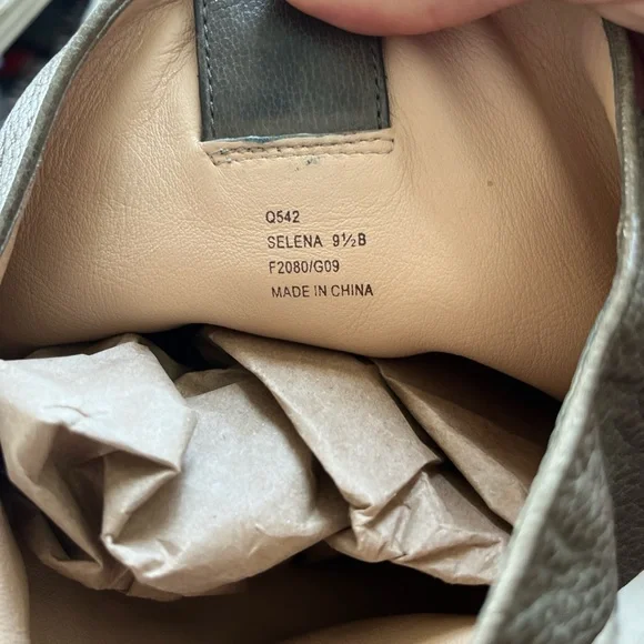 vintage 2000s coach grey leather boots⭐️ - Picture 5 of 5